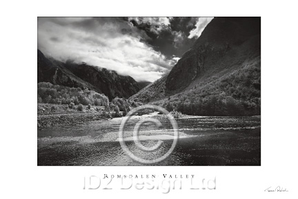 Original photography by Terence Waeland - Romsdalen Valley 01